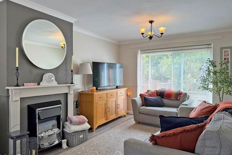 2 bedroom terraced house for sale, Westacre Crescent, Finchfield, WV3