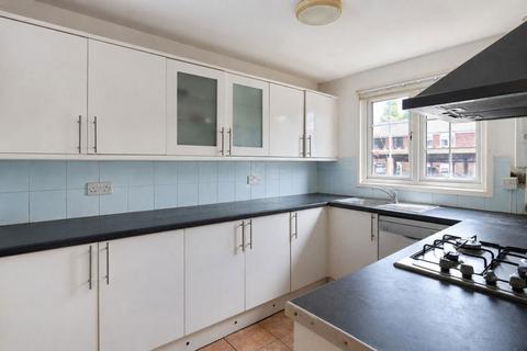 undefined, Sevenoaks Close, Romford, Essex, RM3 7EF
