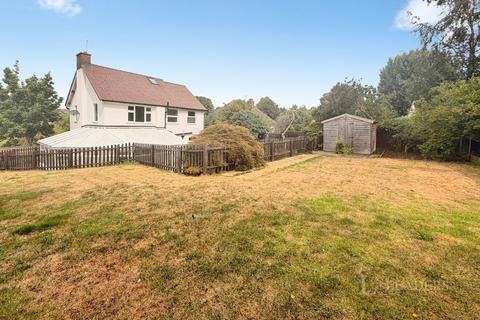 4 bedroom detached house to rent, Heydon Road, Finstall, Bromsgrove, B60