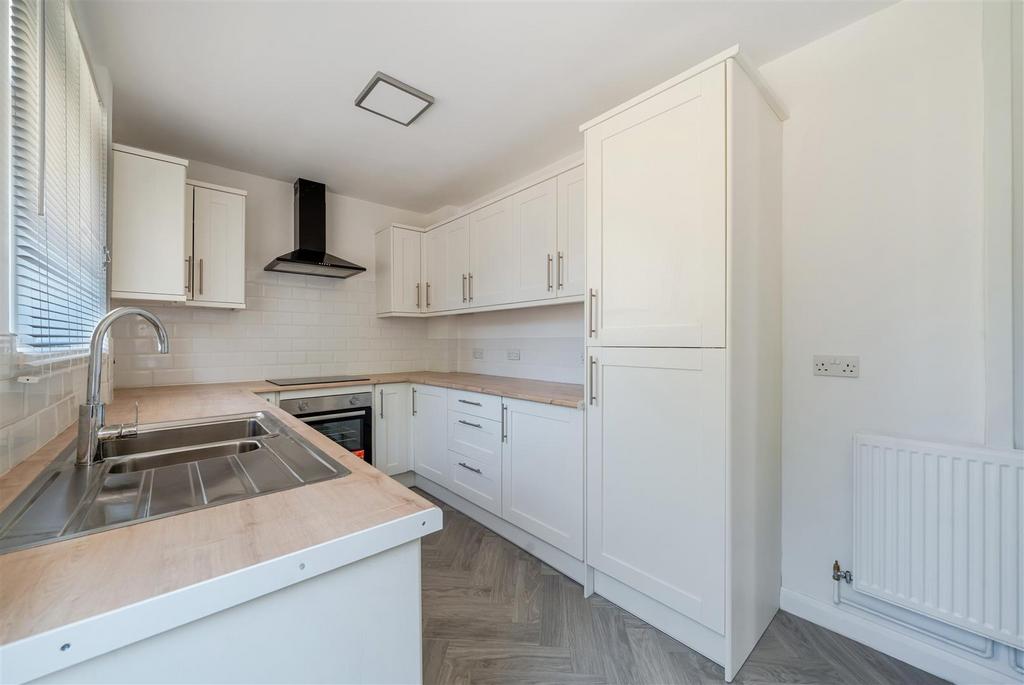 Crossways Road, Bristol - View 2