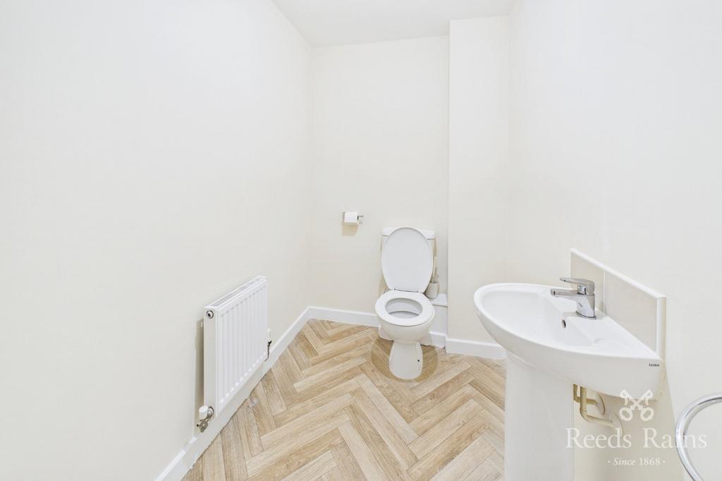 House in Greater Manchester - More