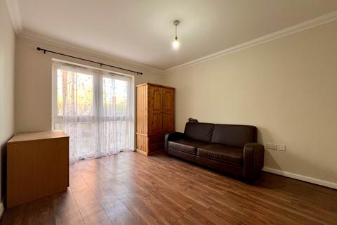 2 bedroom flat to rent, Skipper Court, Abbey Road, Barking, IG11 7GW