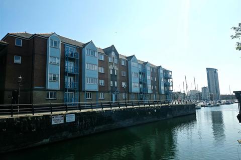 2 bedroom apartment for sale, Abernethy Quay, Marina, Swansea