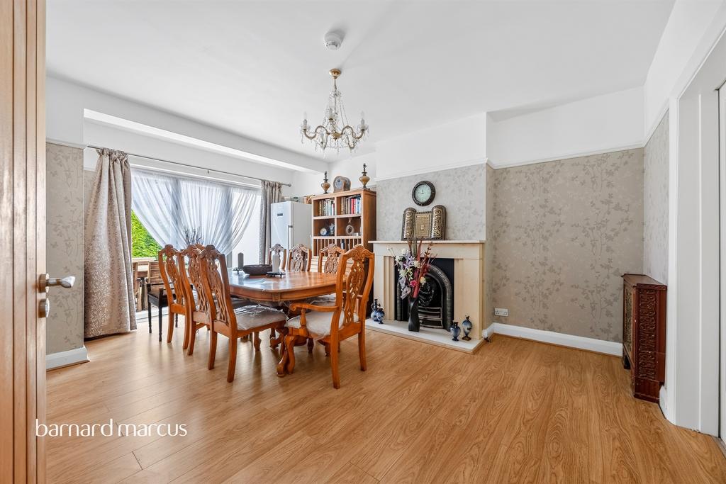 Dining room, fireplace