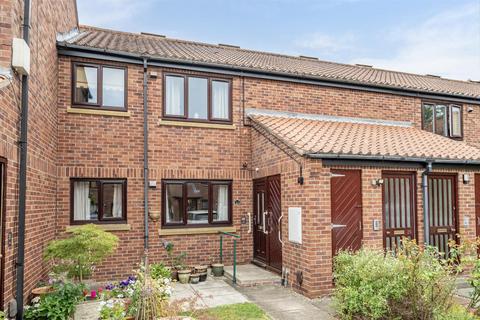 2 bedroom retirement property for sale, Heslington Court, Heslington, York, YO10 5EX