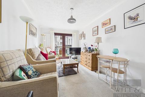 1 bedroom retirement property for sale, Marina, Bexhill-On-Sea