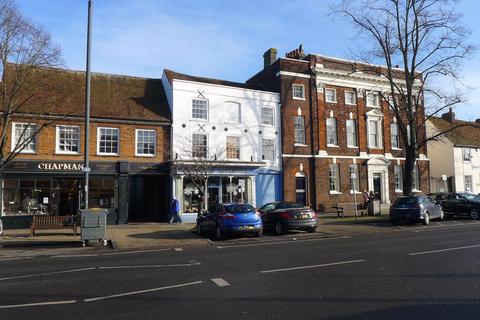 2 bedroom apartment to rent, High Street, Baldock, SG7