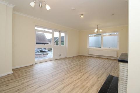 2 bedroom apartment to rent, High Street, Baldock, SG7