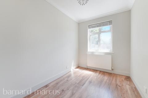 2 bedroom maisonette to rent, Amesbury Road, FELTHAM