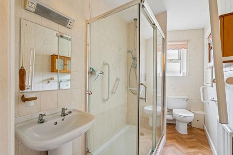 2 bedroom flat for sale, Giles Gate, Great Missenden HP16