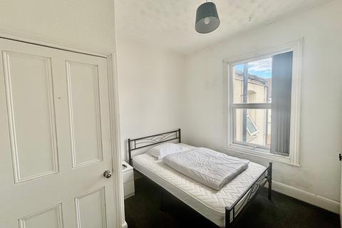 1 bedroom in a house share to rent, St. Peters Road, Stockton-on-Tees, TS18