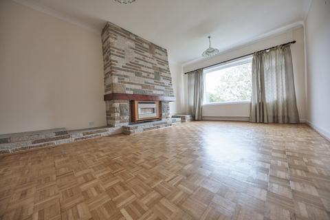4 bedroom detached house to rent, Swansea SA3