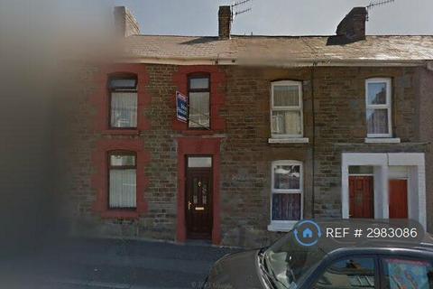 2 bed terraced house for rent in Chemical Road, Swansea, SA6