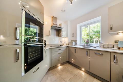 2 bedroom apartment for sale, Manor Park Road, Chislehurst, Kent, BR7