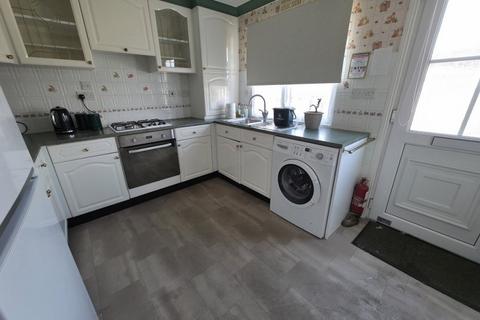 2 bedroom detached bungalow for sale, Oak Drive, Woodland Park, Waunarlwydd, Swansea, City And County of Swansea.