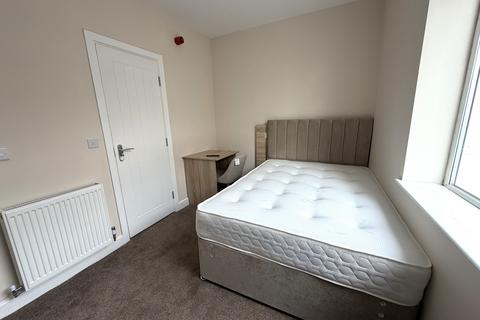 1 bedroom house of multiple occupation to rent, Claremont Avenue South, Gateshead NE8