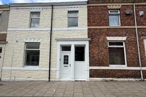 1 bedroom house of multiple occupation to rent, Claremont Avenue South, Gateshead NE8