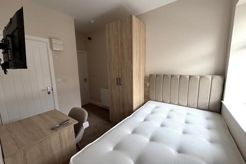 1 bedroom house of multiple occupation to rent, Claremont Avenue South, Gateshead NE8