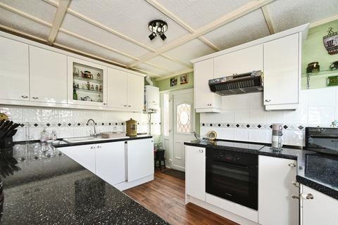 3 bedroom semi-detached bungalow for sale, Gilling Way, SWINDON