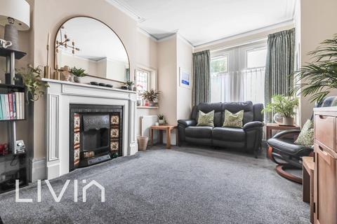 2 bedroom flat for sale, 17 Morland Avenue, Croydon, Croydon CR0