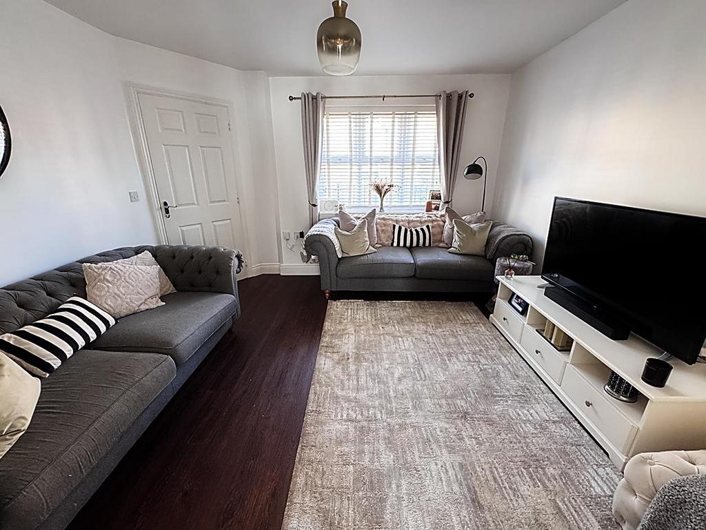 Amberdale Avenue, Newcastle Upon Tyne - View 6