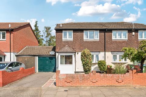 Campion Place, Thamesmead