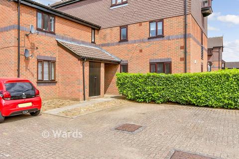 1 bedroom ground floor flat for sale, Woodfall Drive, Dartford DA1