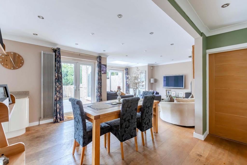 Caisters Close, Hove - View 3