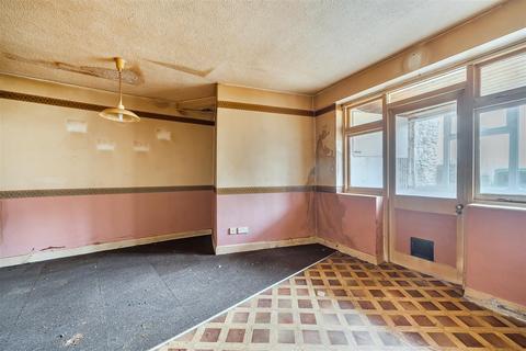 undefined, West Street, Warminster BA12