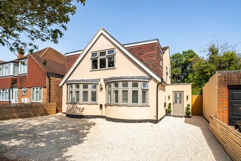 5 bedroom detached house for sale, Hoylake Crescent, Ickenham, Uxbridge