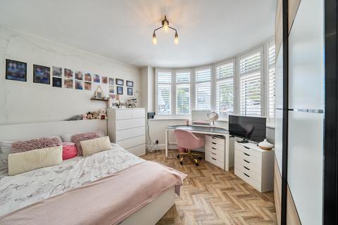 5 bedroom detached house for sale, Hoylake Crescent, Ickenham, Uxbridge