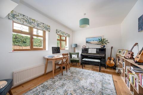 4 bedroom cottage for sale, Rouncil Lane, Kenilworth