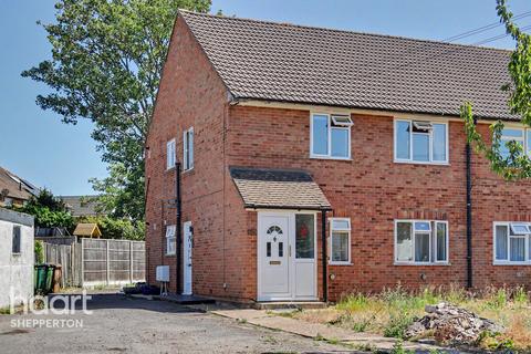 2 bedroom maisonette to rent, Links Road, ASHFORD