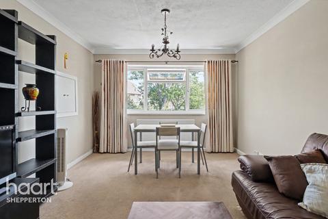 2 bedroom maisonette to rent, Links Road, ASHFORD