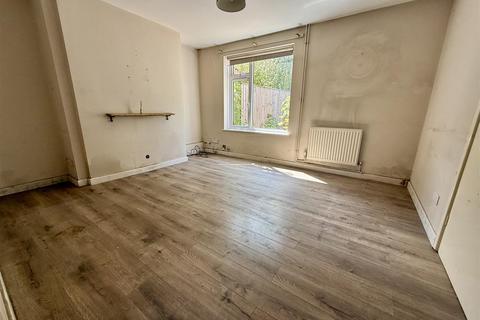undefined, West Parade, Warminster BA12