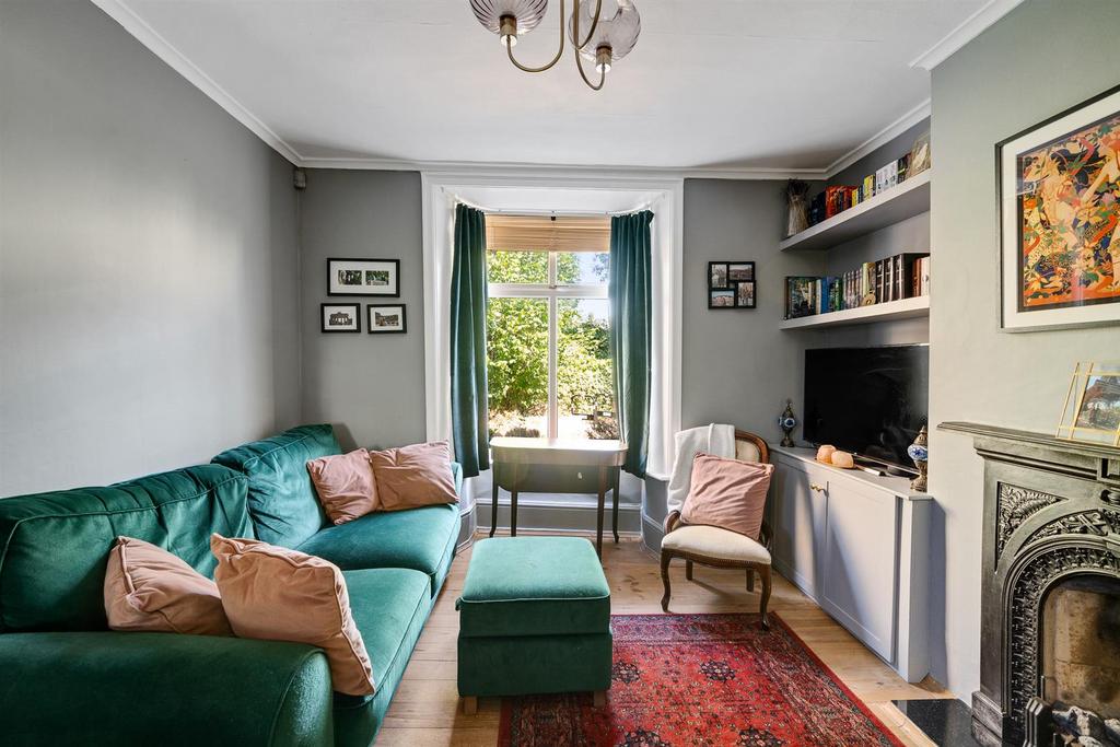 Living room, fireplace