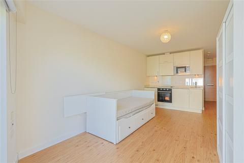 Studio to rent, Boulevard Drive, London, NW9