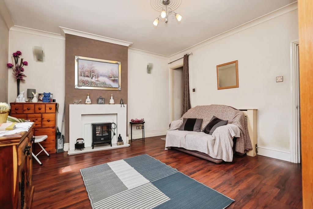 House in West Midlands - View 5