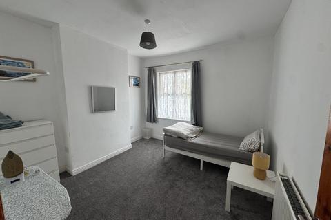 2 bedroom terraced house to rent, Kenelm Road, Birmingham, B10