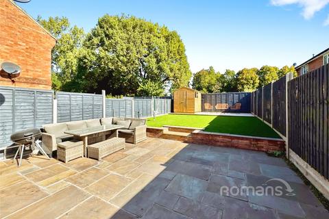 4 bedroom semi-detached house for sale, Isis Way, Sandhurst, Berkshire