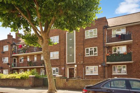 undefined, Harcourt Avenue, Manor Park, London, E12