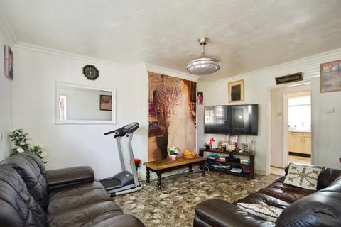 undefined, Harcourt Avenue, Manor Park, London, E12
