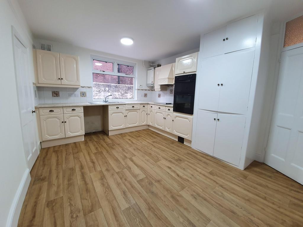 House in GOSPORT - View 2