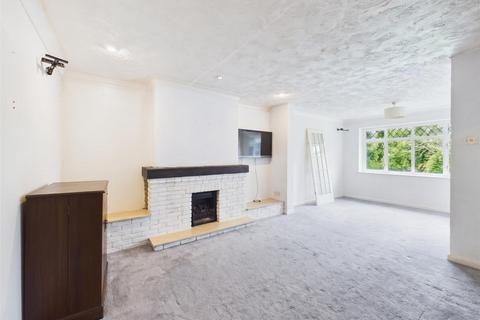 2 bedroom semi-detached bungalow for sale, Gerrard Gardens, Pinner HA5