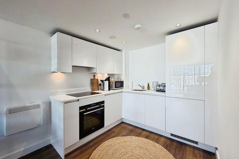 1 bedroom apartment for sale, Market Street, Bracknell, Berkshire
