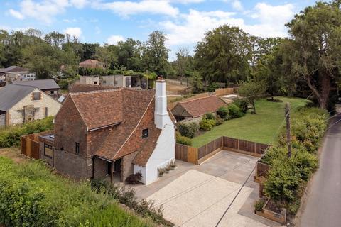 Hilltop Lane, Caterham, CR3