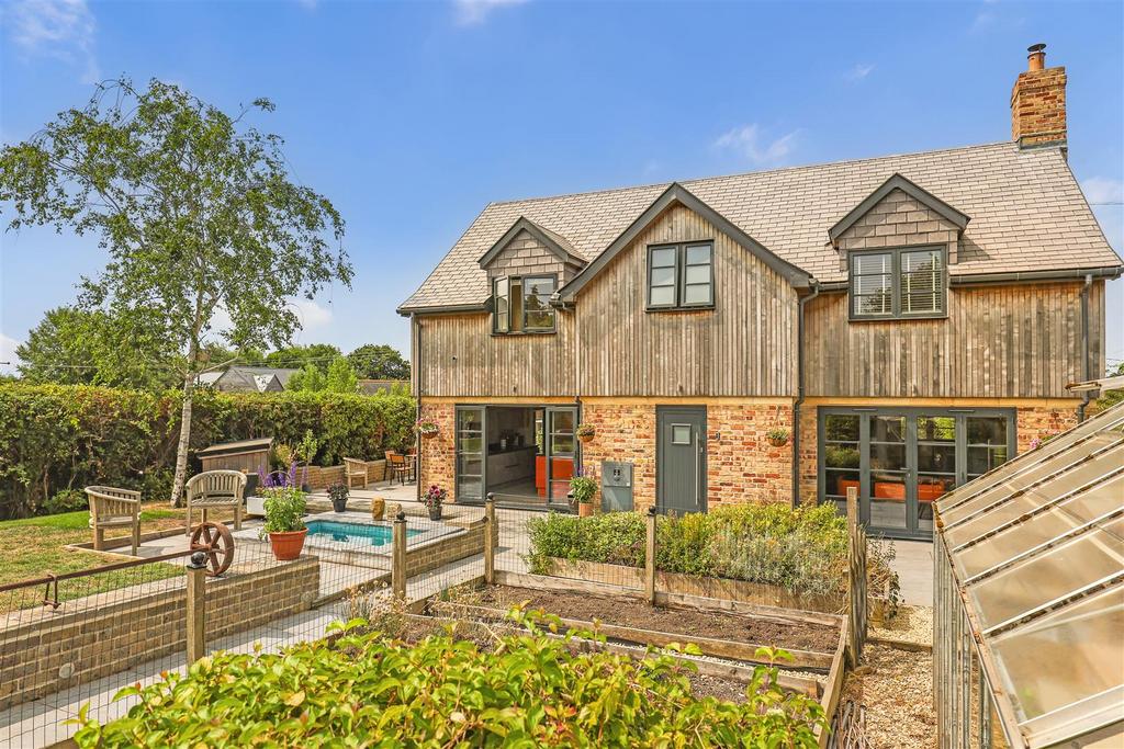 Detached house exterior, garage, garden