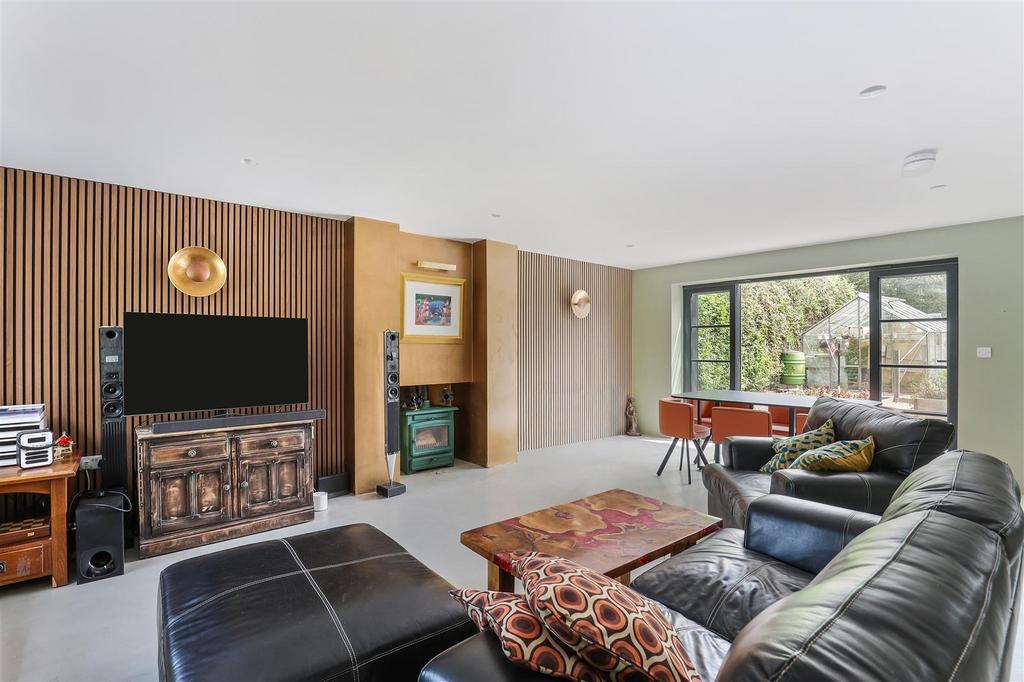 Living room, fireplace