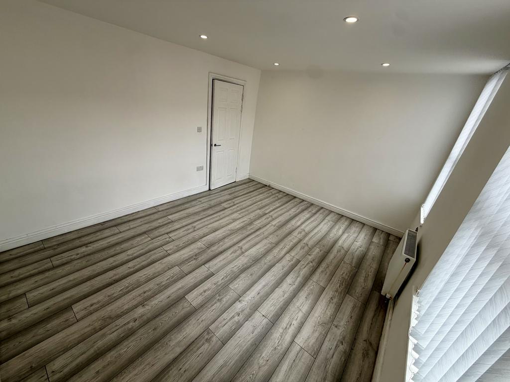 Kensington Street, Manchester, M14 - View 6