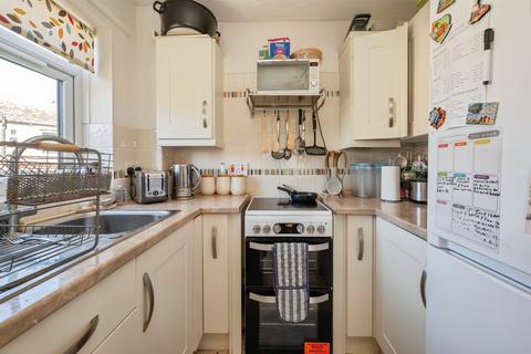 2 bedroom flat for sale, St Georges Court, Great Yarmouth